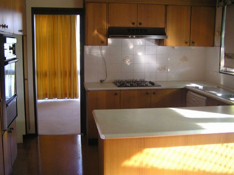 53 Hinemoa Ave, Killarney Vale NSW 2261