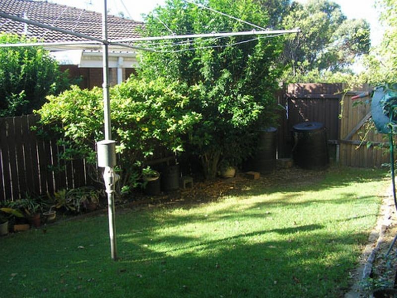 53 Hinemoa Ave, Killarney Vale NSW 2261