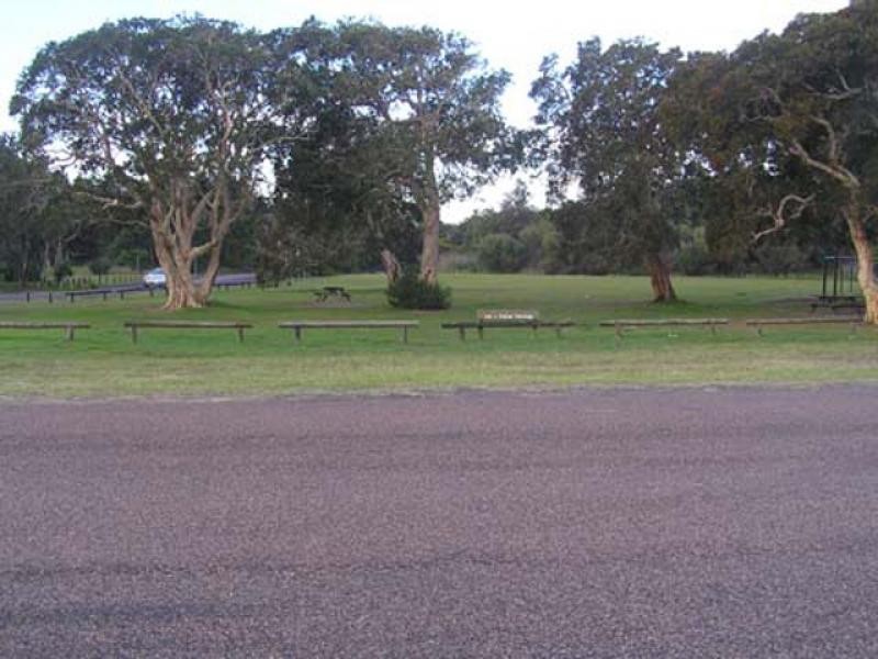 6 Young Street, Norah Head NSW 2263