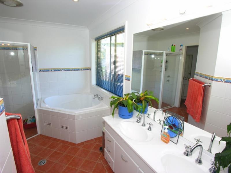 Tuggerawong NSW 2259