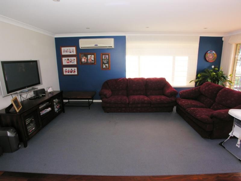 Tuggerawong NSW 2259