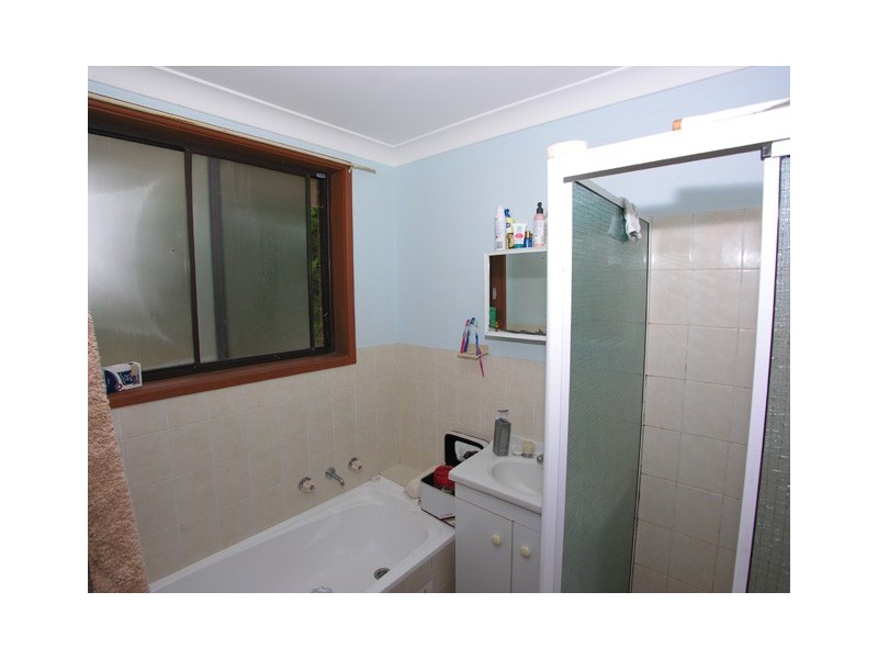 1/10-12 Wallarah Road, Gorokan NSW 2263