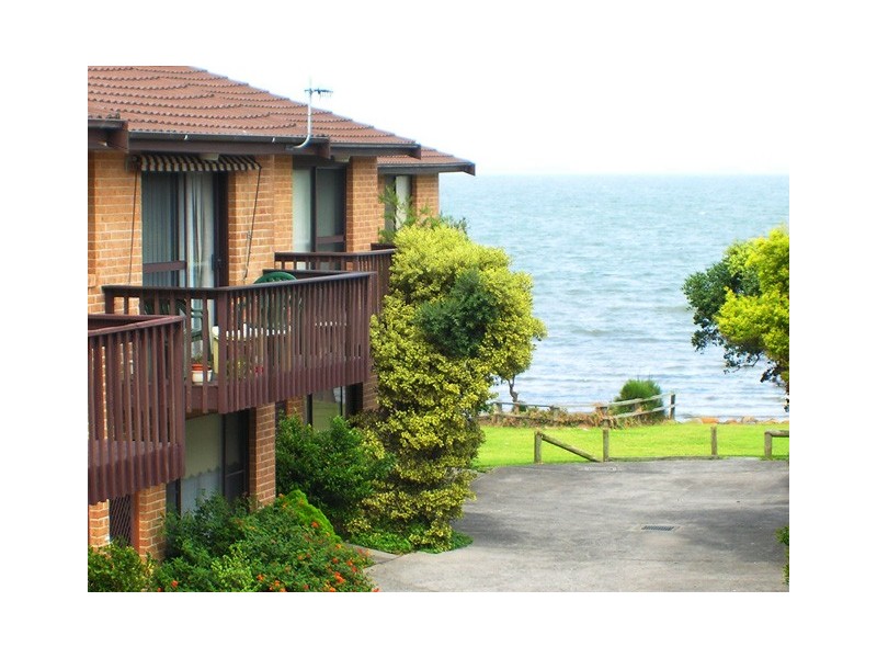 1/10-12 Wallarah Road, Gorokan NSW 2263