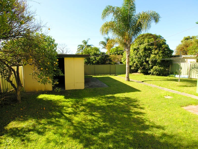 3 Glenavon Street, Toukley NSW 2263