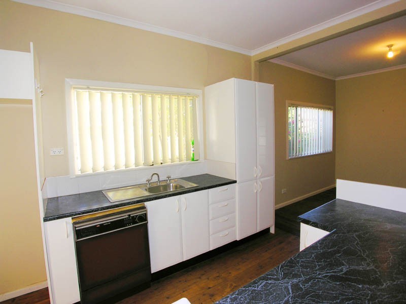 3 Glenavon Street, Toukley NSW 2263