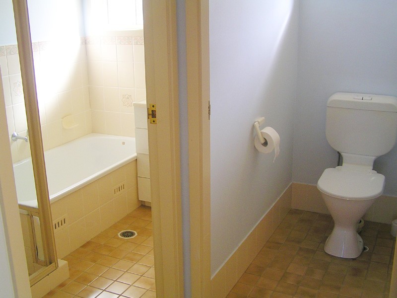 Mannering Park NSW 2259