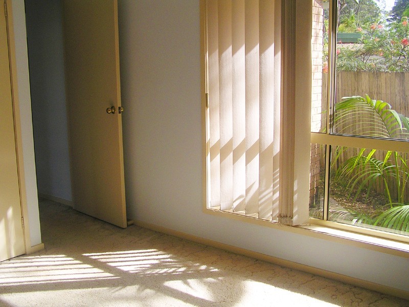 Mannering Park NSW 2259