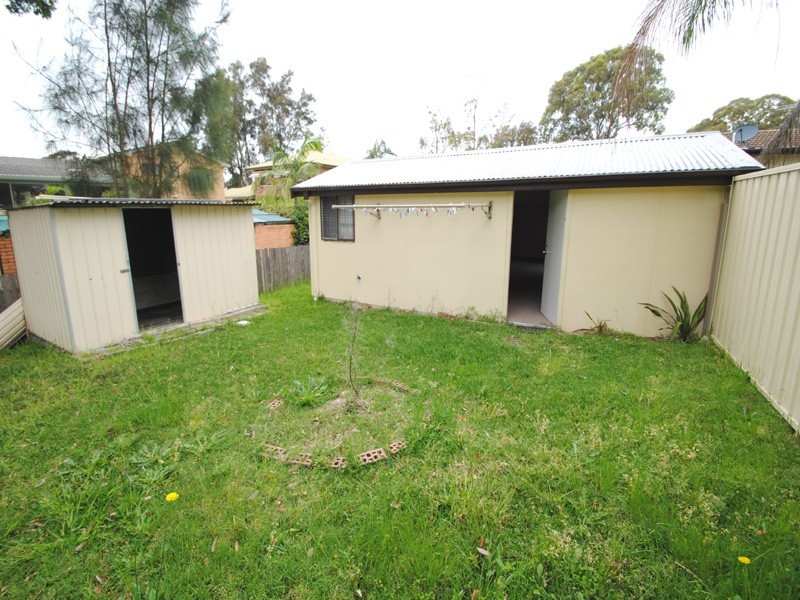 5a Kennedy Street, Gorokan NSW 2263