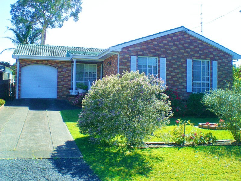 50 Sixth Avenue, Toukley NSW 2263