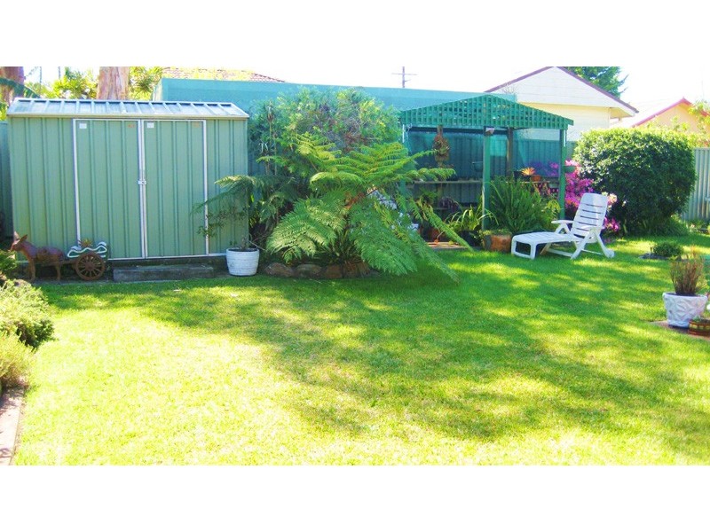 50 Sixth Avenue, Toukley NSW 2263