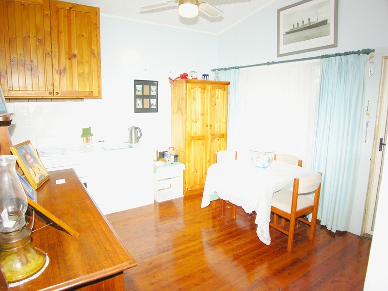 99 Thomas Mitchell Rd, Killarney Vale NSW 2261