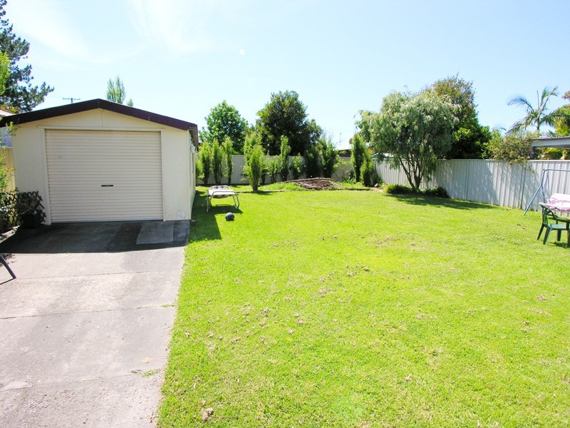 99 Thomas Mitchell Rd, Killarney Vale NSW 2261