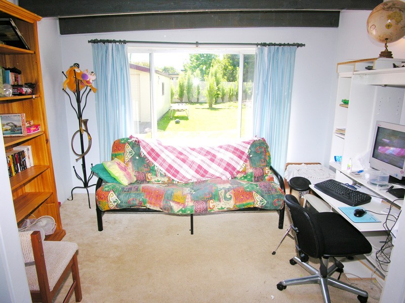 99 Thomas Mitchell Rd, Killarney Vale NSW 2261