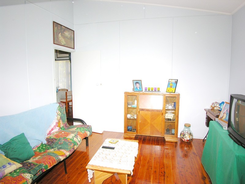 99 Thomas Mitchell Rd, Killarney Vale NSW 2261