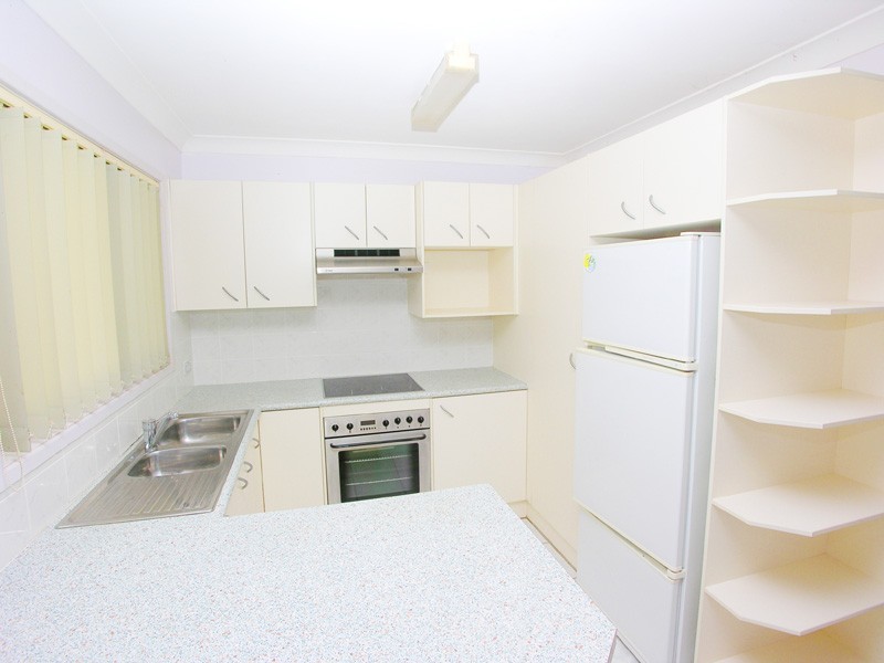 86 Playford Rd, Killarney Vale NSW 2261