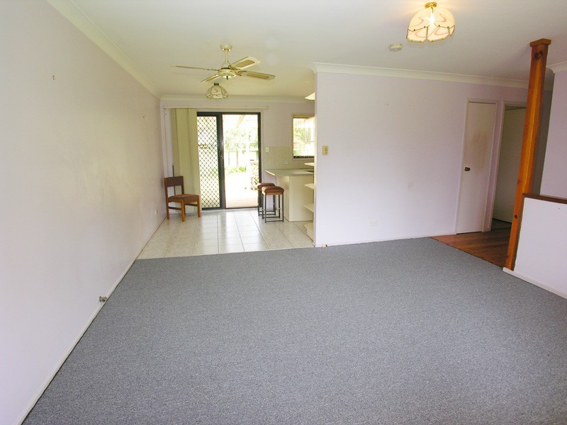 86 Playford Rd, Killarney Vale NSW 2261