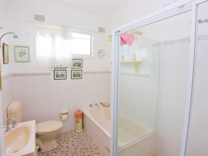 Killarney Vale NSW 2261