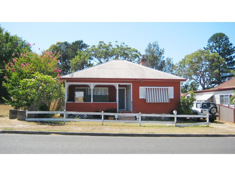 7 Yaralla Road, Toukley NSW 2263