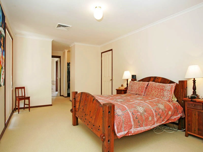39 Seventh Avenue, Toukley NSW 2263