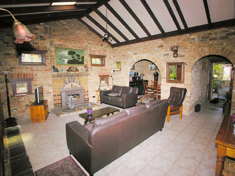 93 Lakeside Parade, The Entrance NSW 2261