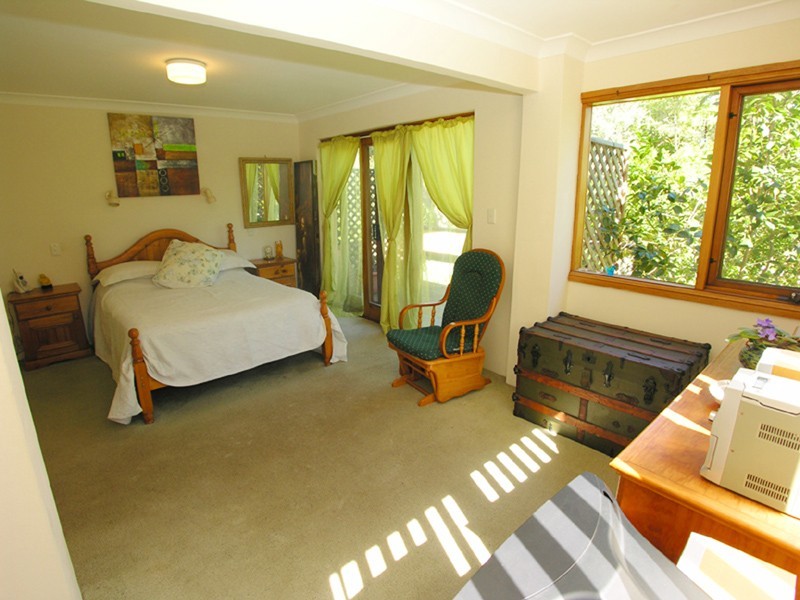 93 Lakeside Parade, The Entrance NSW 2261