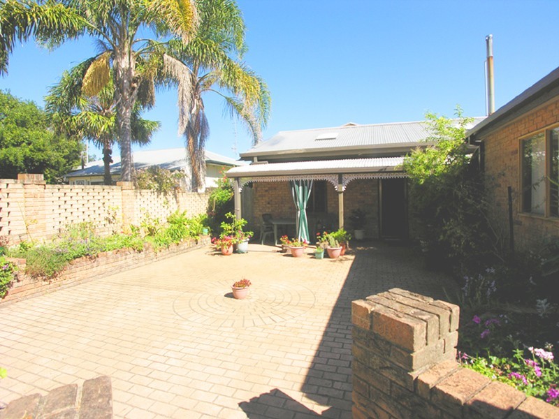 93 Lakeside Parade, The Entrance NSW 2261