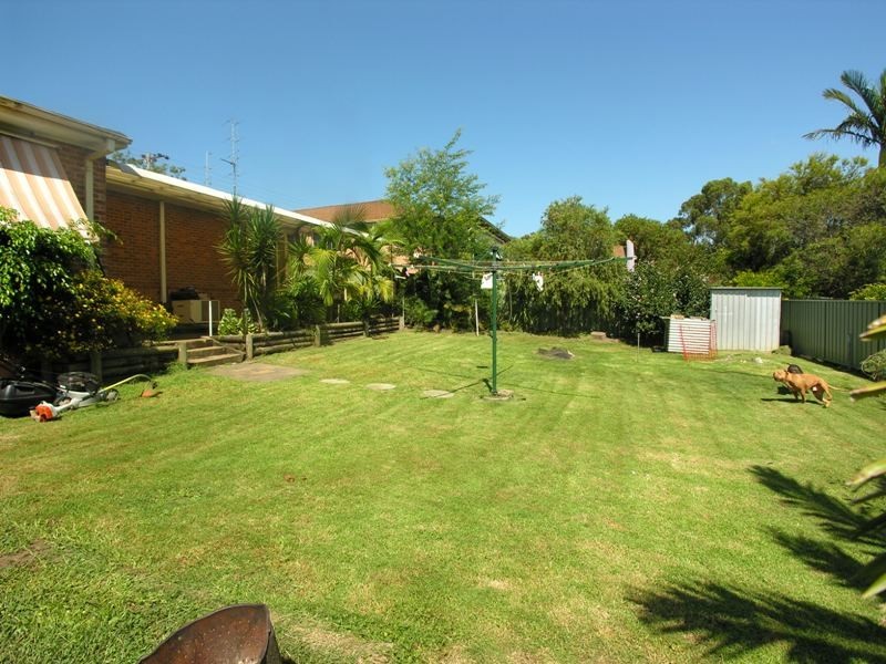 109 Seabrook Avenue, Bateau Bay NSW 2261
