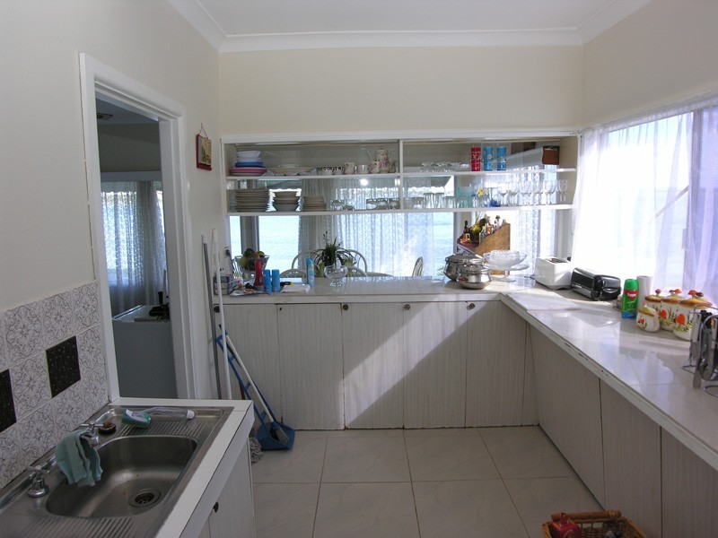 154 Scenic Drive, Budgewoi NSW 2262