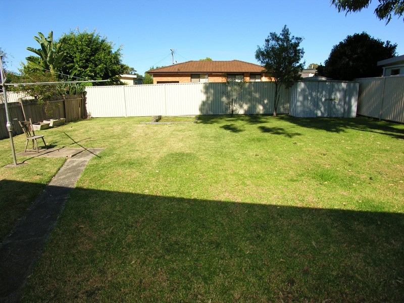 36 Palomar Parade, Toukley NSW 2263