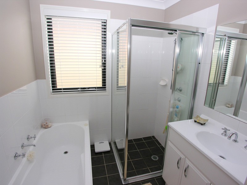 45 Dean Avenue, Kanwal NSW 2259