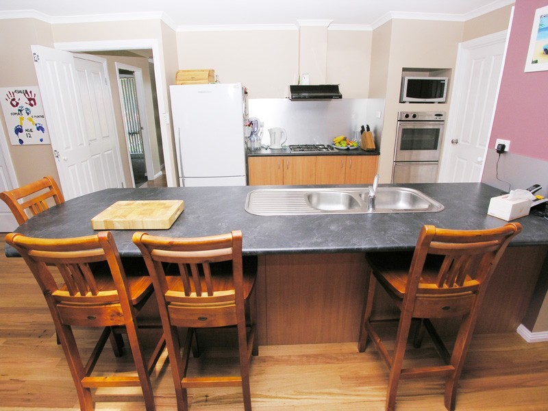 13 Lenola Crescent, Blue Haven NSW 2262