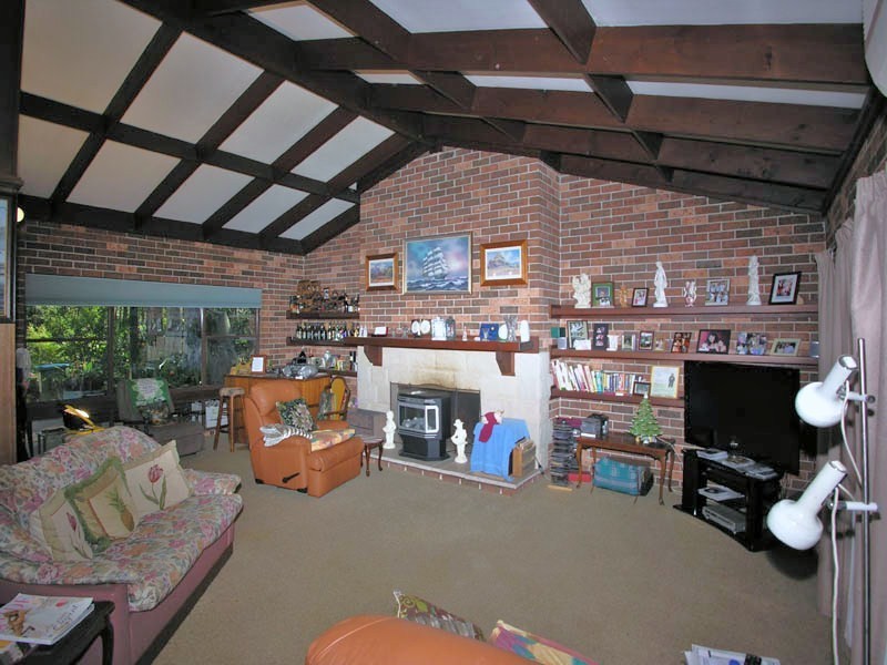 Glenning Valley NSW 2261