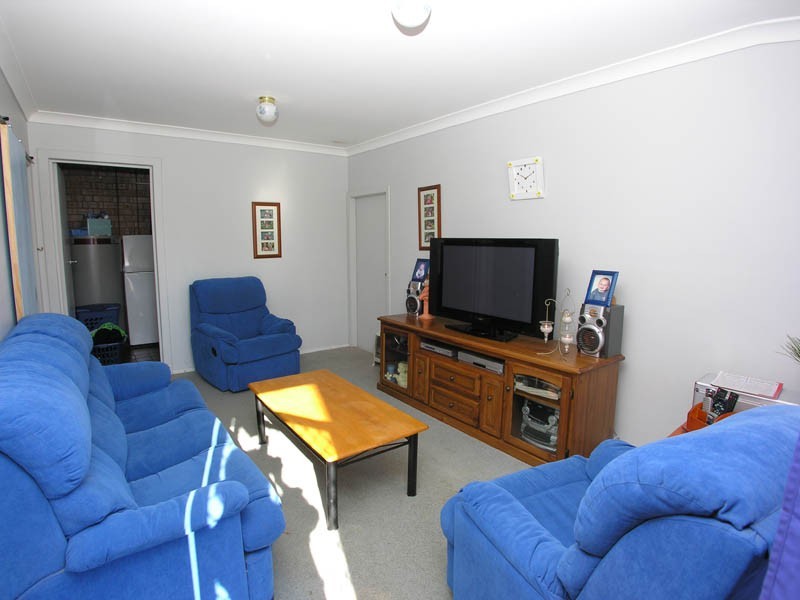 10 Essex Street, Gorokan NSW 2263