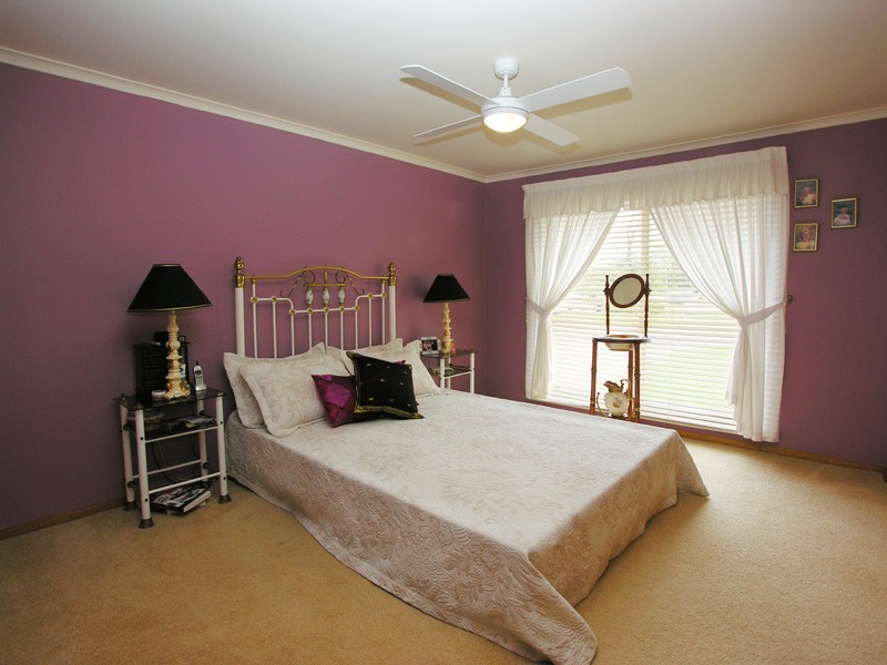 Killarney Vale NSW 2261