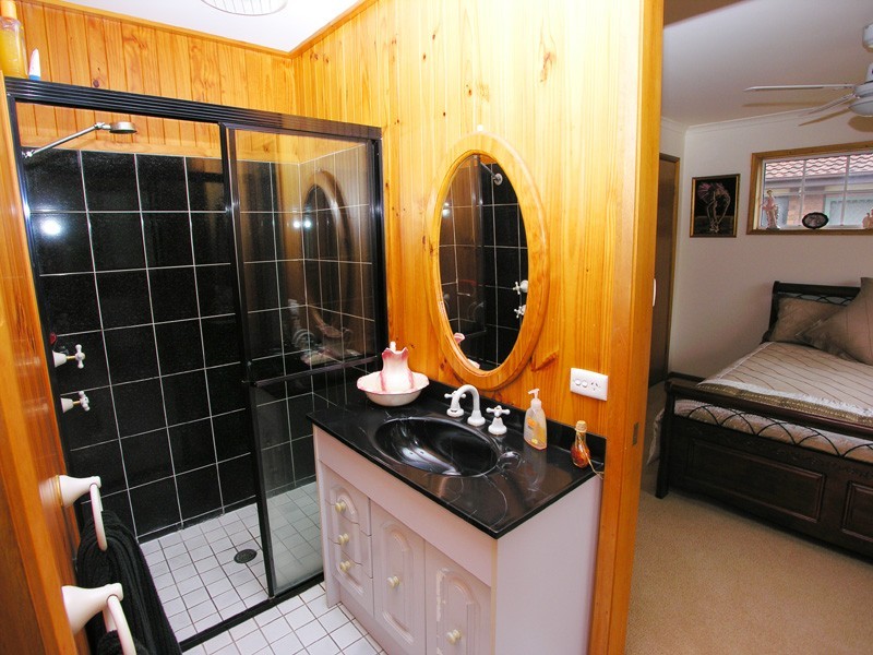 Killarney Vale NSW 2261