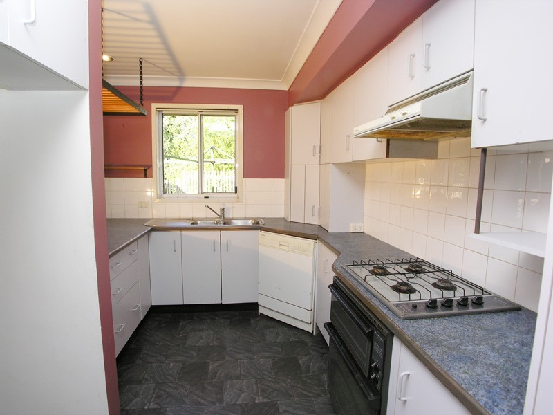 2/6a Glenworth Close, Lisarow NSW 2250