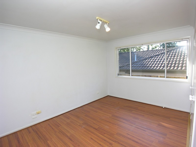 2/6a Glenworth Close, Lisarow NSW 2250