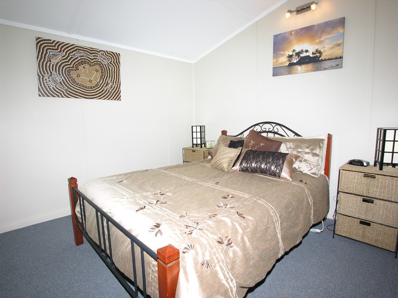 37 Warner Road, Tuggerawong NSW 2259