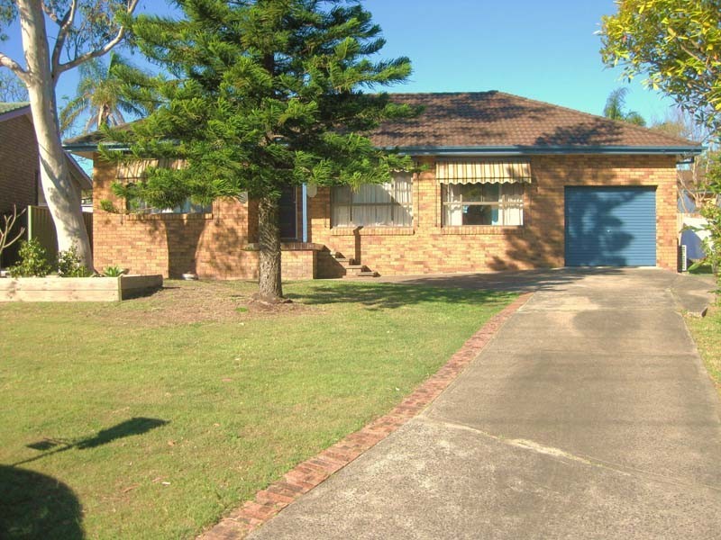 14 Somerville Close, Budgewoi NSW 2262