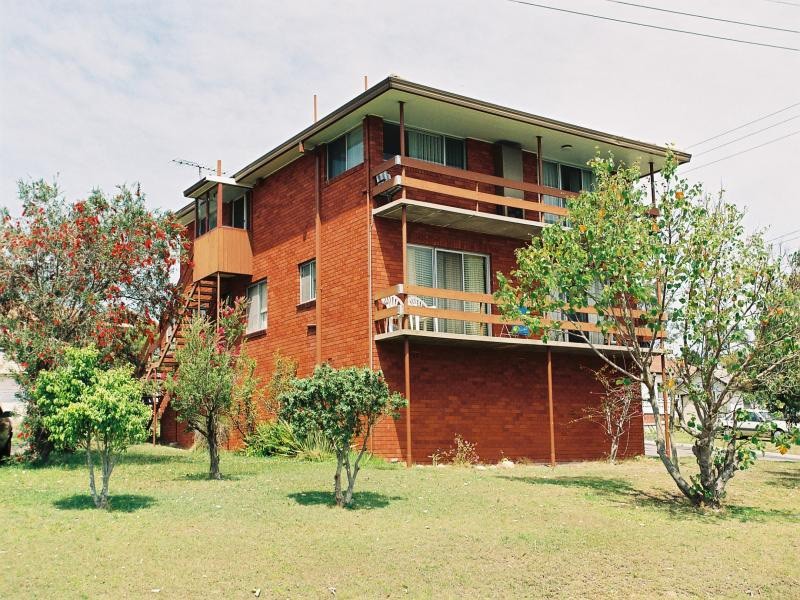 2/41 Peel Street, Toukley NSW 2263