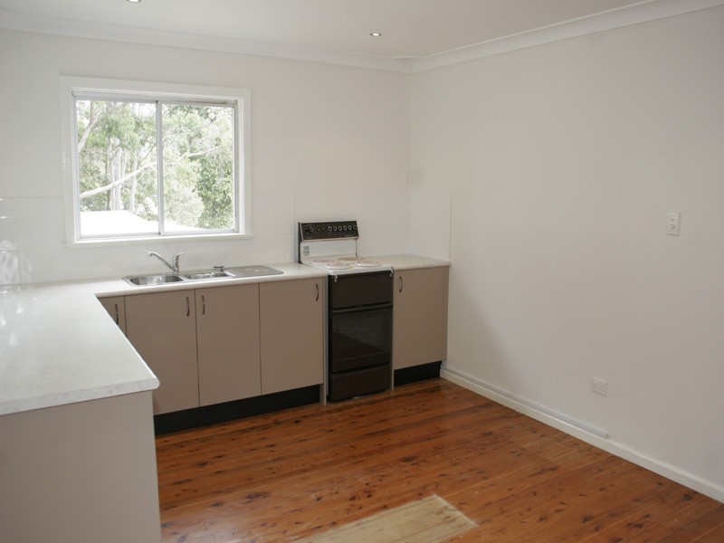 3 Malvina Parade, Gorokan NSW 2263