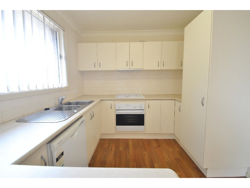 2/288 Main Road, Toukley NSW 2263