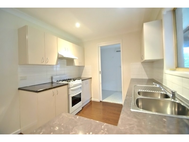 33 Debra Anne Drive, Bateau Bay NSW 2261