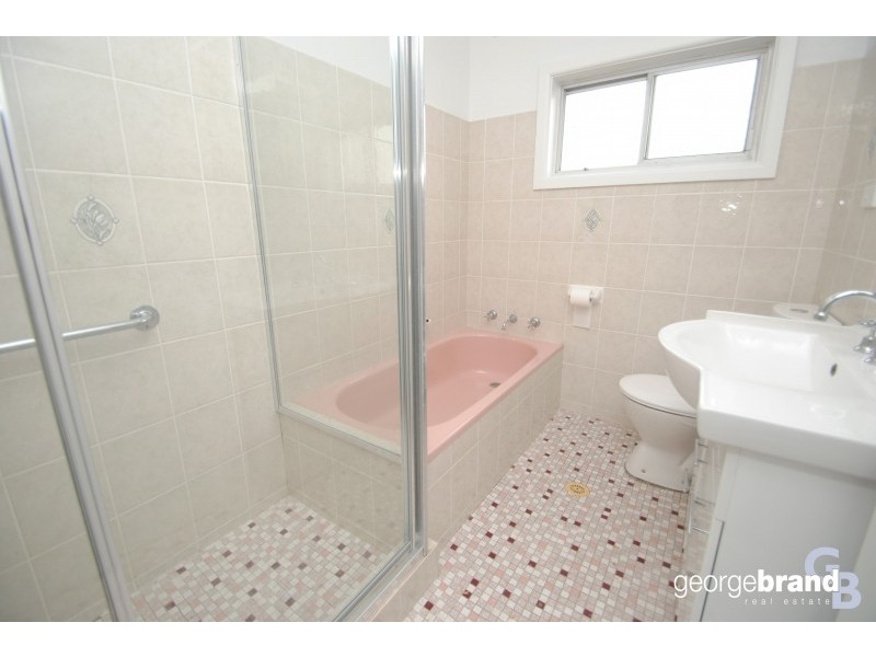 9 Hume Blvd, Killarney Vale NSW 2261