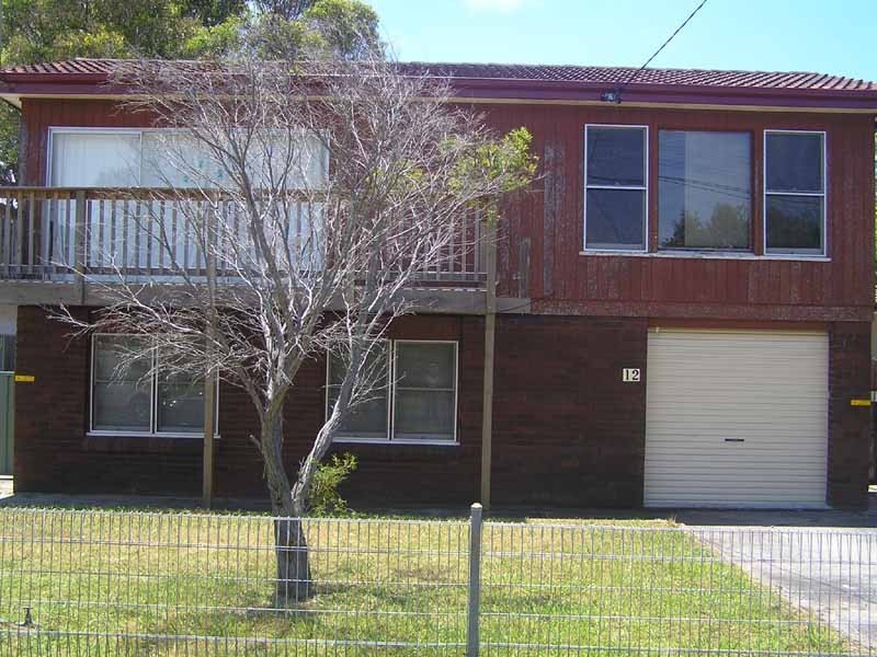 12 Third Avenue, Toukley NSW 2263