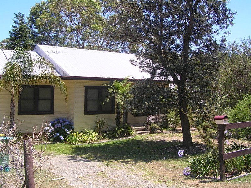 46 Evans Road, Toukley NSW 2263