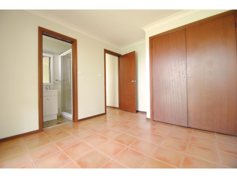 8 Marine Parade, Rocky Point NSW 2259