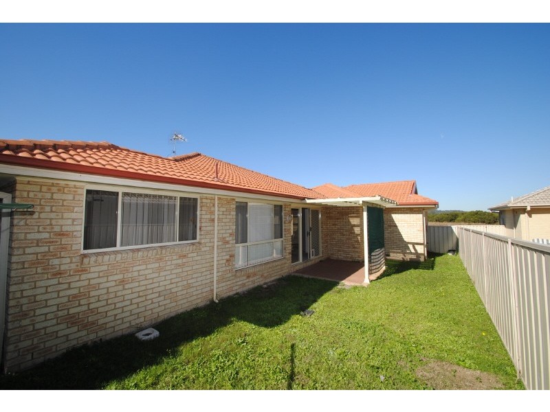6 Blue Box Close, Hamlyn Terrace NSW 2259