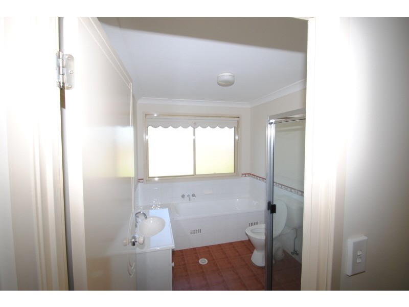 6 Blue Box Close, Hamlyn Terrace NSW 2259