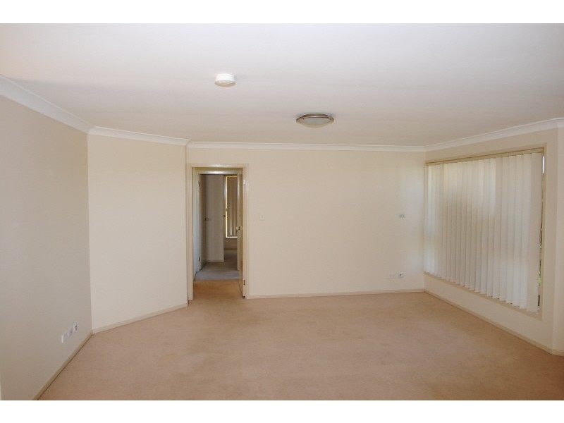 6 Blue Box Close, Hamlyn Terrace NSW 2259